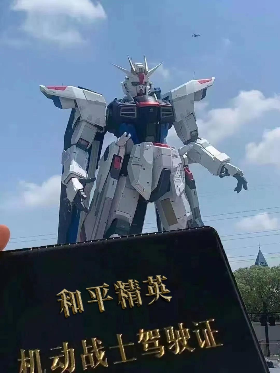 和平精英最新赛事战火重燃，精英对决之夜